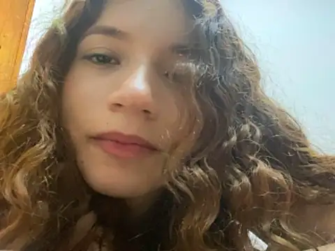 meridacute  online show from October 18, 2025, 6:16 am