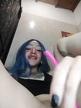 Snapshot of ssssavageee chatting on December 21, 2025, 5:14 am ssssavageee online show from December 21, 2025, 5:14 am