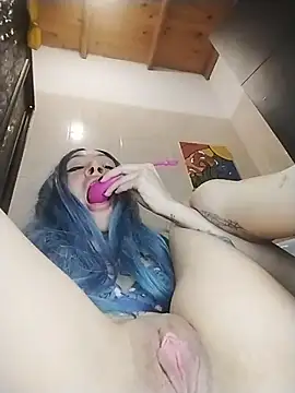 Snapshot of ssssavageee chatting on February 23, 2026, 7:44 pm ssssavageee online show from February 23, 2026, 7:44 pm