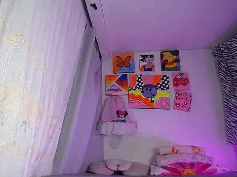 Snapshot of Nahomyyy chatting on February 2, 2026, 12:15 pm Nahomyyy online show from February 2, 2026, 12:15 pm