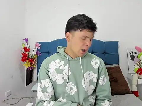 Aaron Foxxx online show from January 9, 2026, 1:14 pm