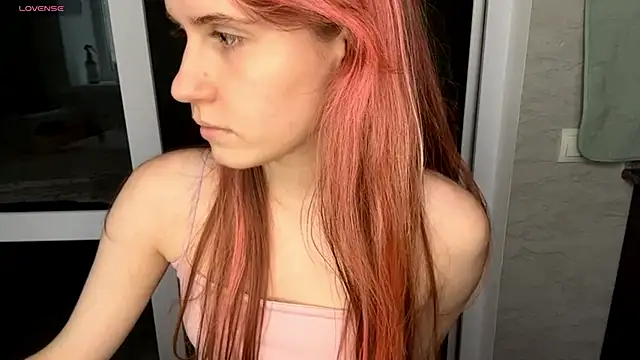 Snapshot of FawnDubler chatting on January 11, 2026, 1:16 pm FawnDubler online show from January 11, 2026, 1:16 pm