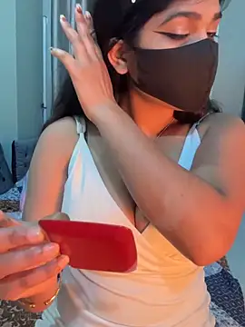 Snapshot of Lisa_afreen chatting on February 5, 2026, 4:33 pm Lisa afreen online show from February 5, 2026, 4:33 pm