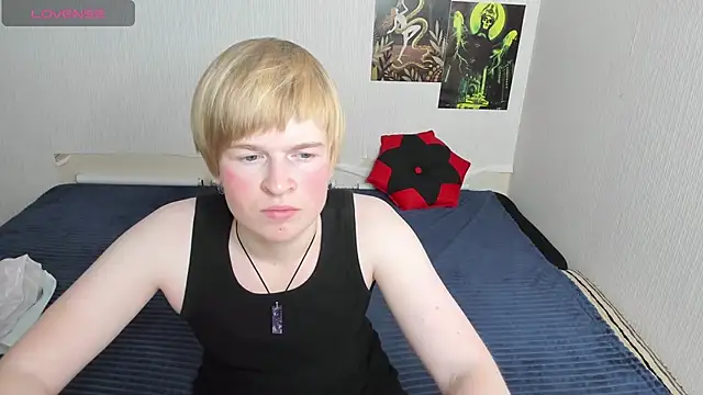 Snapshot of Cattie_w_ chatting on November 13, 2025, 1:15 am Cattie w online show from November 13, 2025, 1:15 am