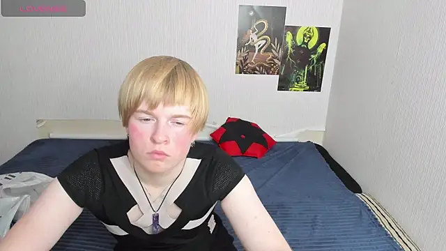 Snapshot of Cattie_w_ chatting on November 14, 2025, 1:15 am Cattie w online show from November 14, 2025, 1:15 am