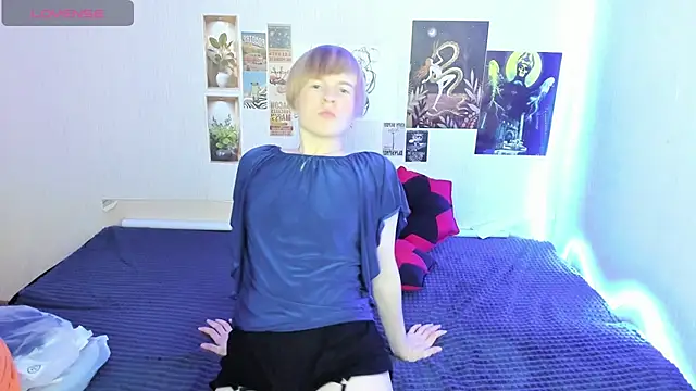 Snapshot of Cattie_w_ chatting on November 28, 2025, 1:19 am Cattie w online show from November 28, 2025, 1:19 am