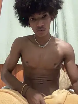 Jronlinejr-05 online show from October 24, 2025, 5:04 am