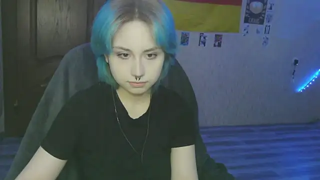 LeisaHopperstad online show from February 17, 2026, 2:13 pm