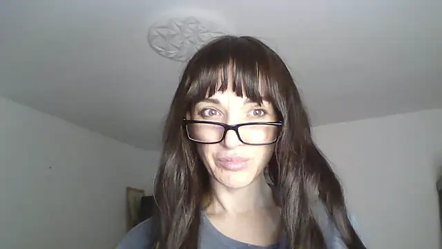 Snapshot of Tyrivell chatting on February 25, 2026, 3:21 pm Tyrivell online show from February 25, 2026, 3:21 pm