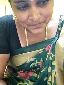 Snapshot of navyasree143 chatting on October 23, 2025, 5:51 am navyasree143 online show from October 23, 2025, 5:51 am