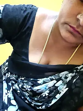 Snapshot of navyasree143 chatting on November 1, 2025, 2:08 pm navyasree143 online show from November 1, 2025, 2:08 pm