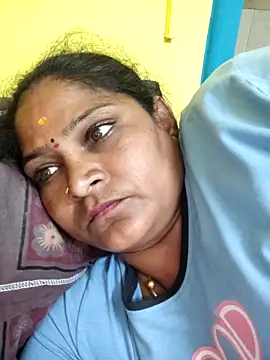 Snapshot of navyasree143 chatting on November 12, 2025, 2:06 pm navyasree143 online show from November 12, 2025, 2:06 pm