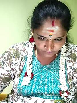 Snapshot of navyasree143 chatting on November 18, 2025, 7:29 pm navyasree143 online show from November 18, 2025, 7:29 pm