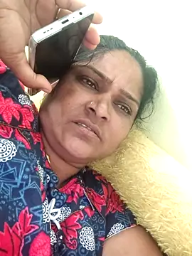 Snapshot of navyasree143 chatting on December 21, 2025, 3:24 am navyasree143 online show from December 21, 2025, 3:24 am