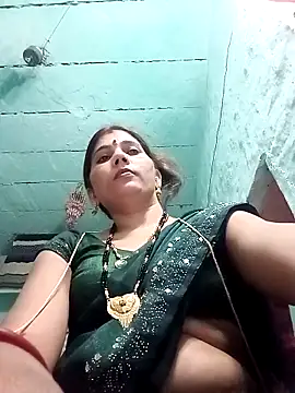 Sapna  wq1 online show from November 5, 2025, 6:19 pm