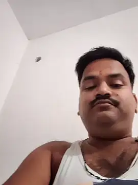 desiyouth94 online show from November 7, 2025, 4:07 pm