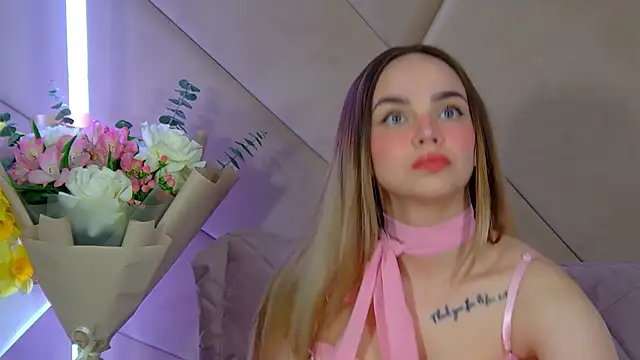 Snapshot of AnitaVenture chatting on February 8, 2026, 4:27 am AnitaVenture online show from February 8, 2026, 4:27 am