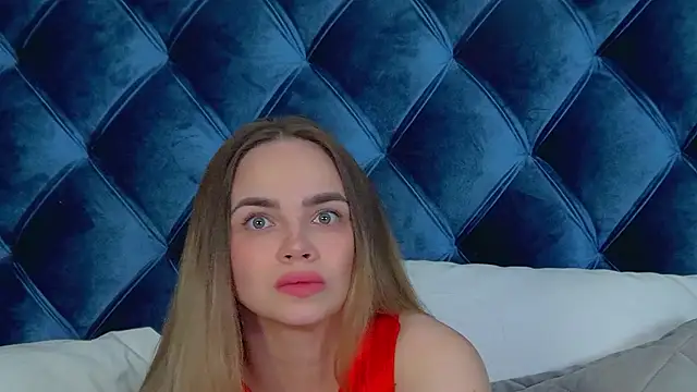 Snapshot of AnitaVenture chatting on February 19, 2026, 4:19 am AnitaVenture online show from February 19, 2026, 4:19 am