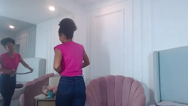 ChantalGarner online show from February 18, 2026, 1:29 pm