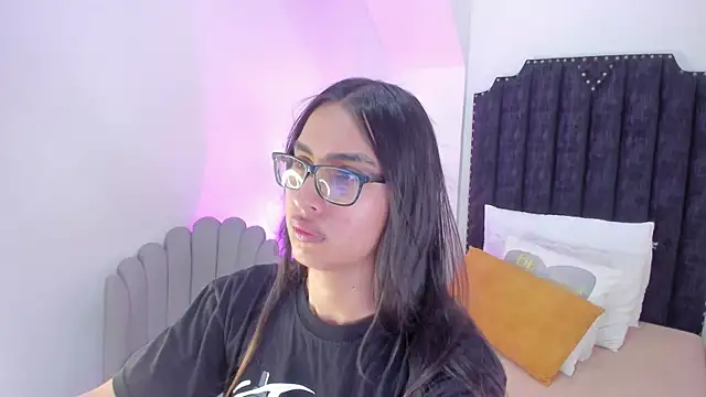 Snapshot of cherrylady_02 chatting on January 8, 2026, 12:29 pm cherrylady 02 online show from January 8, 2026, 12:29 pm