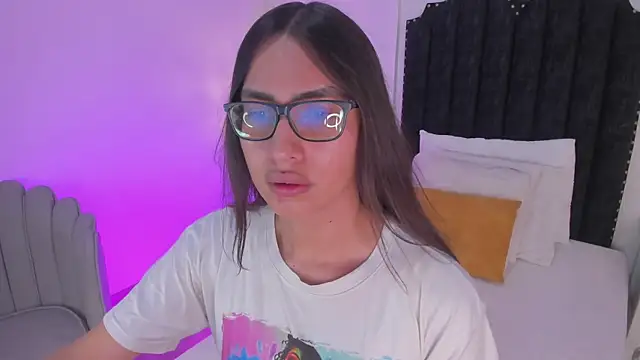 Snapshot of cherrylady_02 chatting on January 9, 2026, 12:41 pm cherrylady 02 online show from January 9, 2026, 12:41 pm