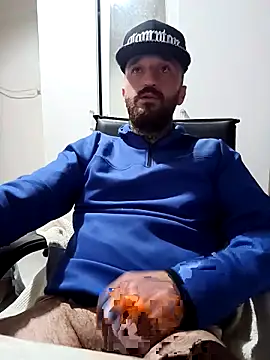 Snapshot of krerem chatting on February 1, 2026, 9:46 pm krerem online show from February 1, 2026, 9:46 pm