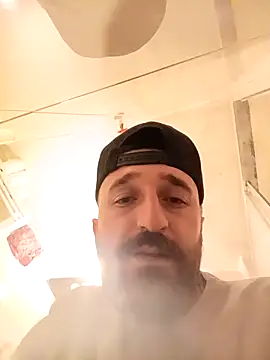 Snapshot of krerem chatting on February 11, 2026, 12:32 pm krerem online show from February 11, 2026, 12:32 pm