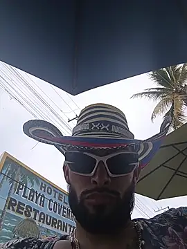 kingbickcockDn online show from January 14, 2026, 6:57 pm