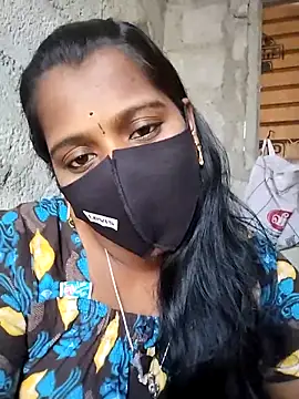 Snapshot of Tamil_Hot_Sandy chatting on December 19, 2025, 5:58 am Tamil Hot Sandy online show from December 19, 2025, 5:58 am