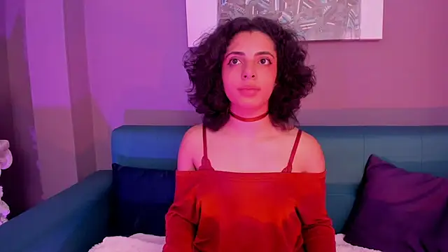 Alessiia   online show from November 6, 2025, 7:20 am