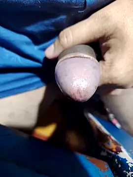 Snapshot of Sir_clouden chatting on February 18, 2026, 12:28 am Sir clouden online show from February 18, 2026, 12:28 am