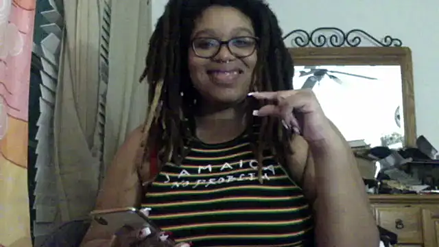 GoddessHoney55 online show from October 16, 2025, 12:33 am