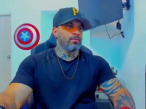 JoshRigby online show from October 21, 2025, 7:25 pm