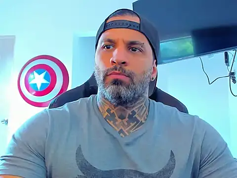 JoshRigby online show from October 30, 2025, 7:36 pm