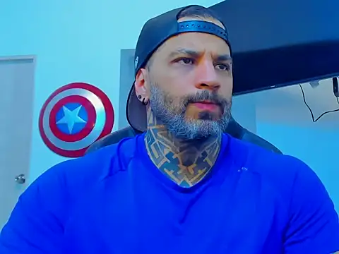 JoshRigby online show from November 21, 2025, 8:29 pm