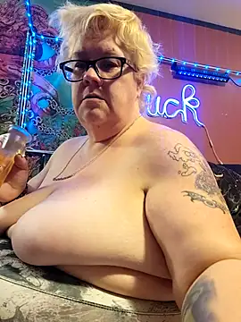 violentviolet68 online show from December 21, 2025, 5:31 pm