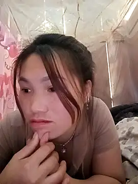 min-xinh online show from November 15, 2025, 6:33 am