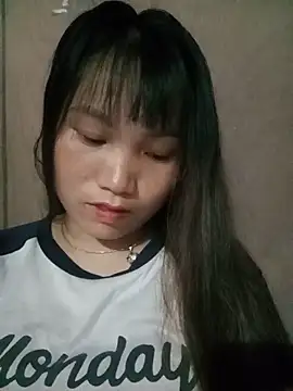 min-xinh online show from June 21, 2026, 1:35 pm