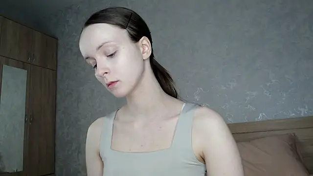 Yourplayfulspark online show from November 6, 2025, 12:55 am