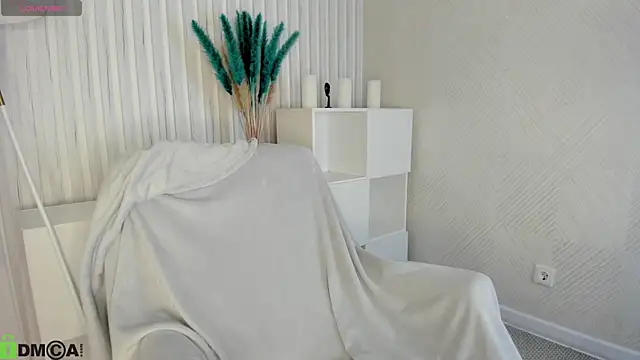 Snapshot of KarinaBroks chatting on October 24, 2025, 1:57 am KarinaBroks online show from October 24, 2025, 1:57 am