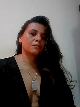 Snapshot of paulaRobles chatting on October 2, 2025, 6:20 am paulaRobles online show from October 2, 2025, 6:20 am