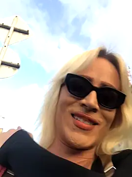 Snapshot of alexawinterrr chatting on December 13, 2025, 10:26 pm alexawinterrr online show from December 13, 2025, 10:26 pm