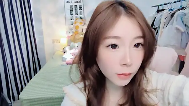 Snapshot of Gardenia-222 chatting on November 3, 2025, 6:25 am Gardenia-222 online show from November 3, 2025, 6:25 am