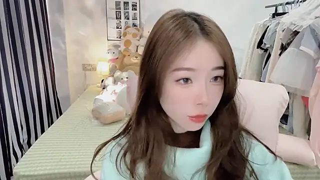 Snapshot of Gardenia-222 chatting on November 14, 2025, 6:56 am Gardenia-222 online show from November 14, 2025, 6:56 am