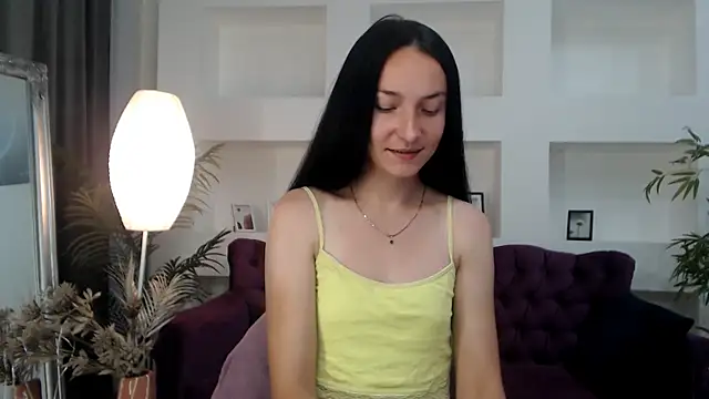 Emilly  Grey online show from June 24, 2026, 5:56 pm