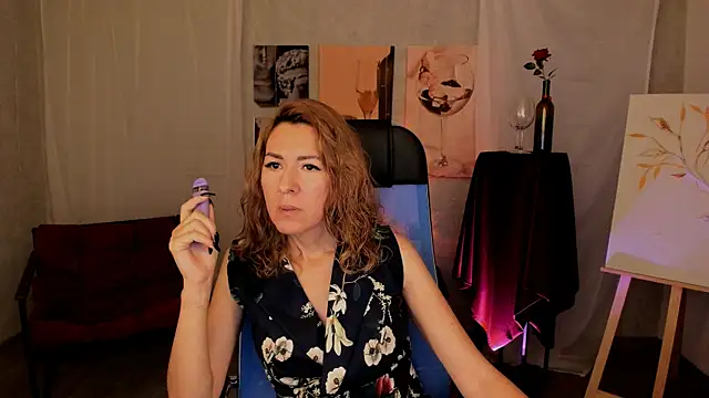 Snapshot of DonnaSmitth chatting on October 30, 2025, 3:24 pm DonnaSmitth online show from October 30, 2025, 3:24 pm