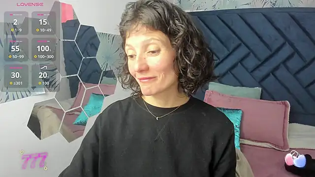 Snapshot of Valery_More__ chatting on March 8, 2026, 1:37 pm Valery More online show from March 8, 2026, 1:37 pm