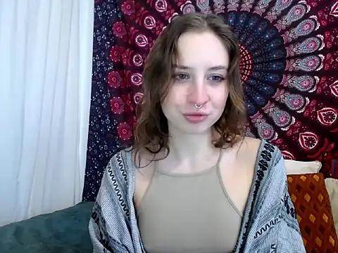 AdalynKiss online show from February 5, 2026, 7:24 am
