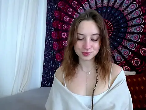 AdalynKiss online show from April 12, 2026, 6:18 am