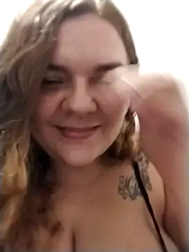 coral marley online show from November 3, 2025, 7:31 am